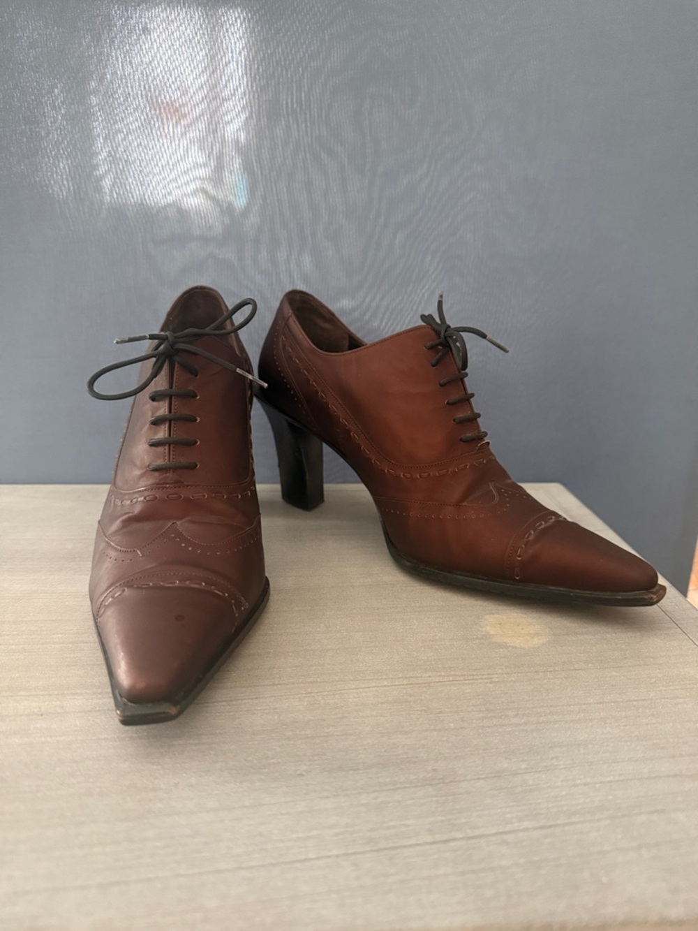 Women's Brown Pointed Lace-Up Heeled Oxfords